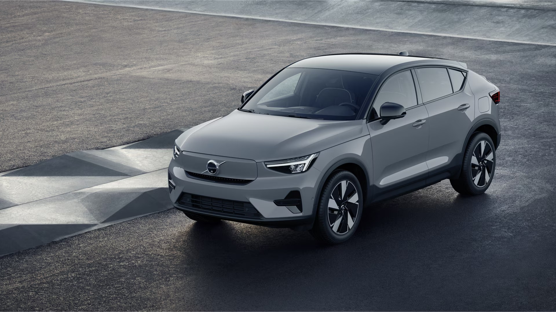 Volvo Ec40 Vapour Grey