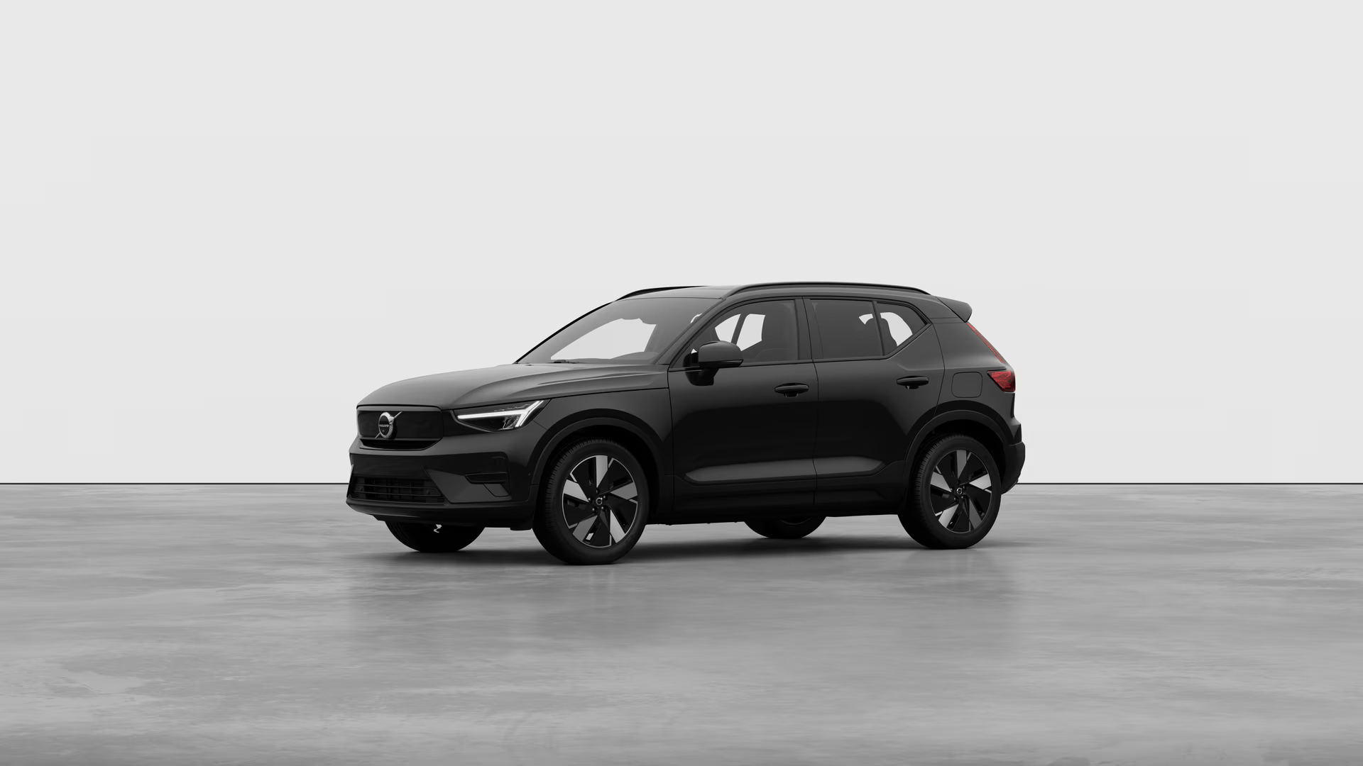 Volvo EX 40 Onyx Black